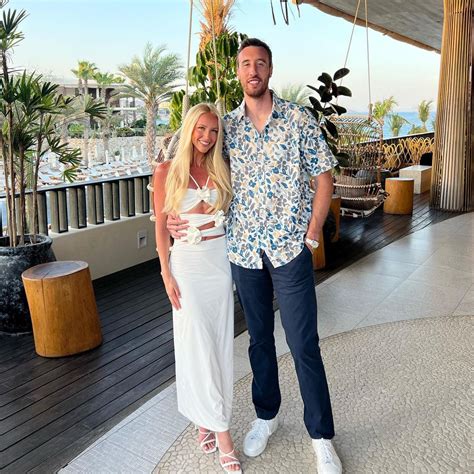 anchor ashley brewer|Ashley Brewer marries Frank Kaminsky one week after ESPN layoff